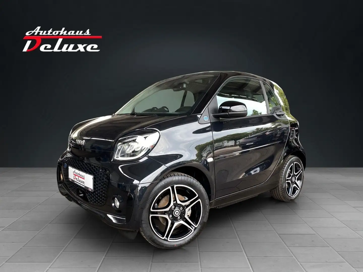 smart forTwo EQ PRIME NAVI-KAMERA-LEDER-PANORAMA-LED Schwarz - 1