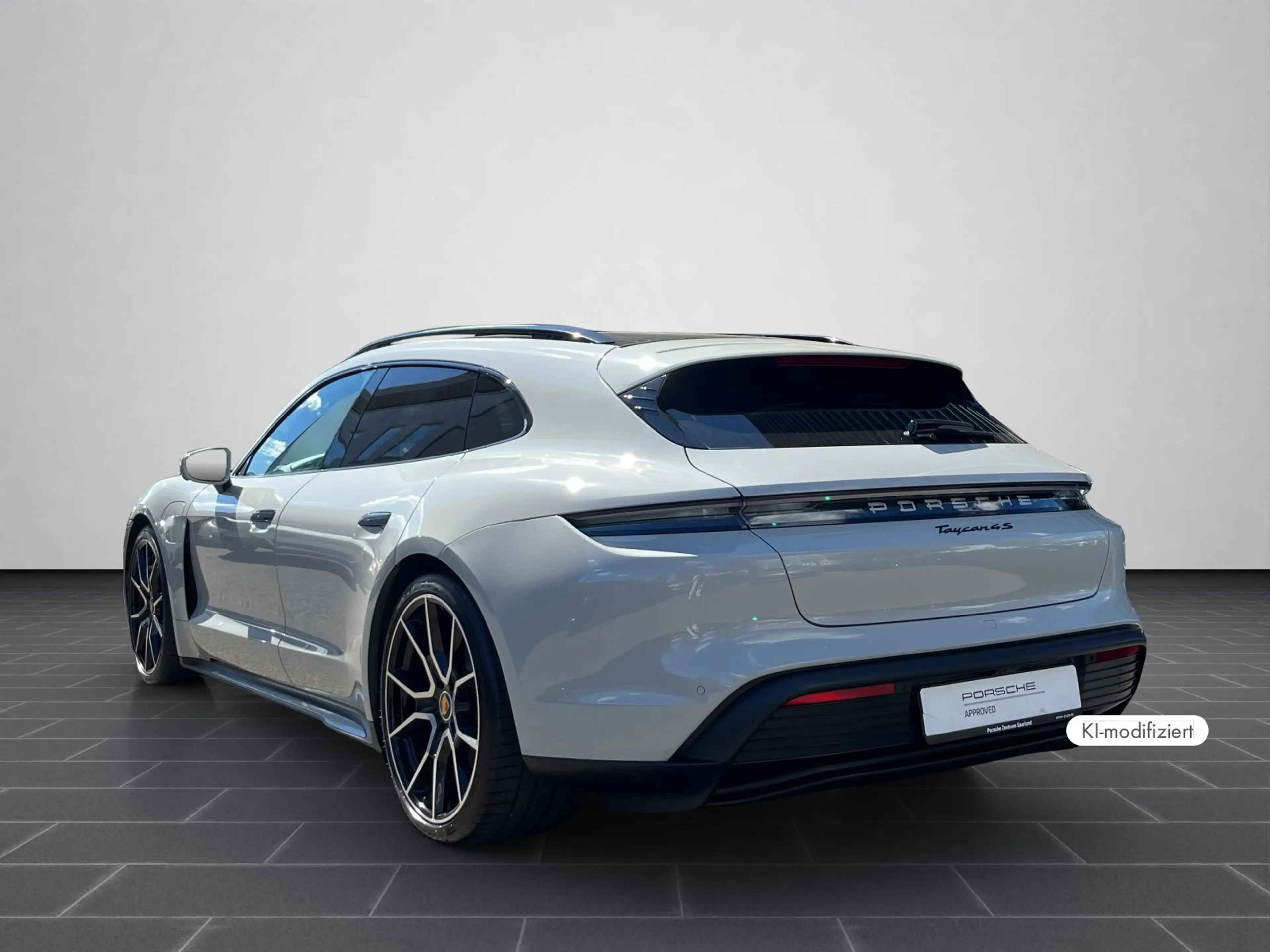 Porsche Taycan 4S Sport Turismo — photo 3
