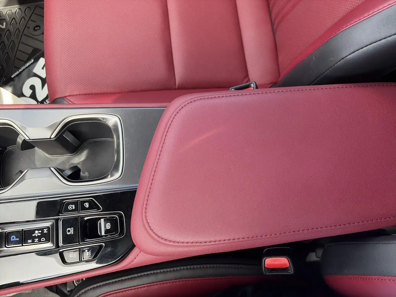 Lexus NX photo Lexus NX