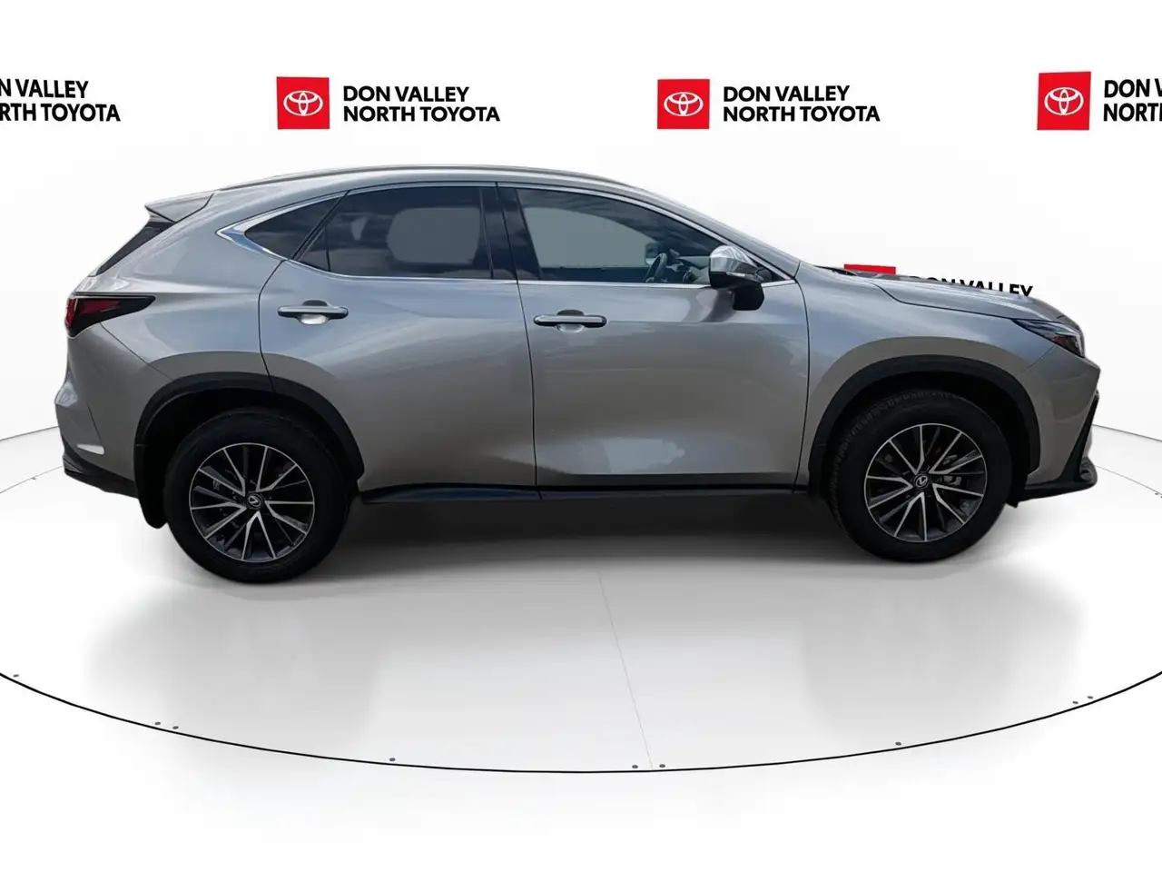 Lexus NX photo Lexus NX