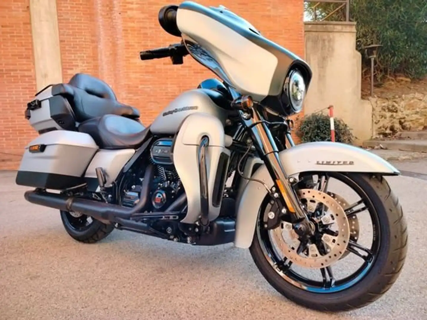 Harley-Davidson Electra Glide - 1