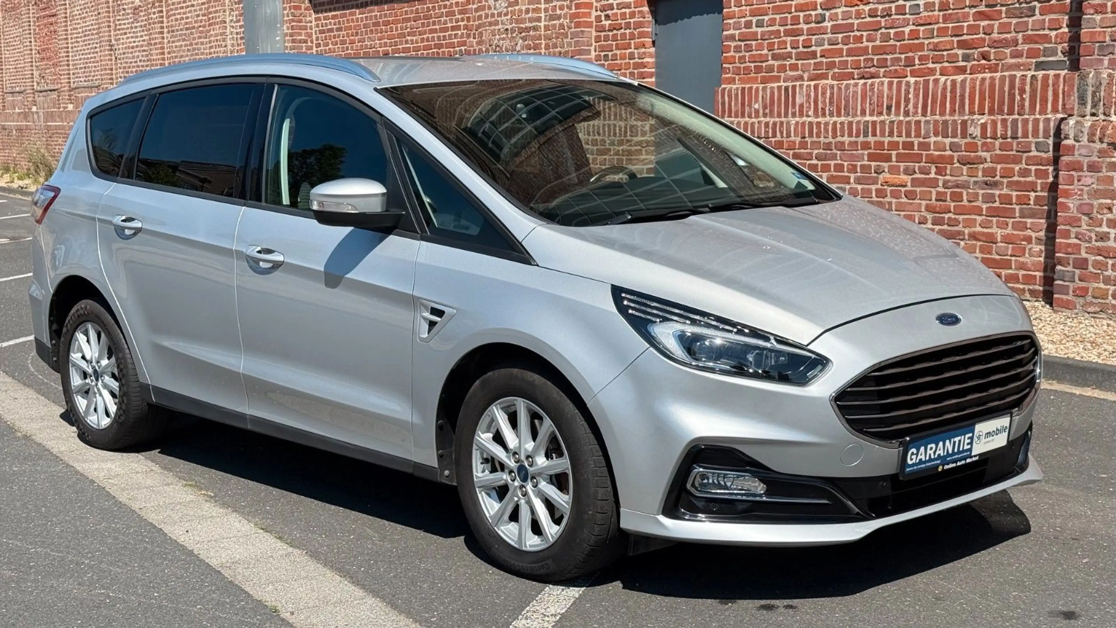 Ford S-Max S-MAX 2.0 EcoBlue Aut. | LED | Kamera | Navi | — photo 2