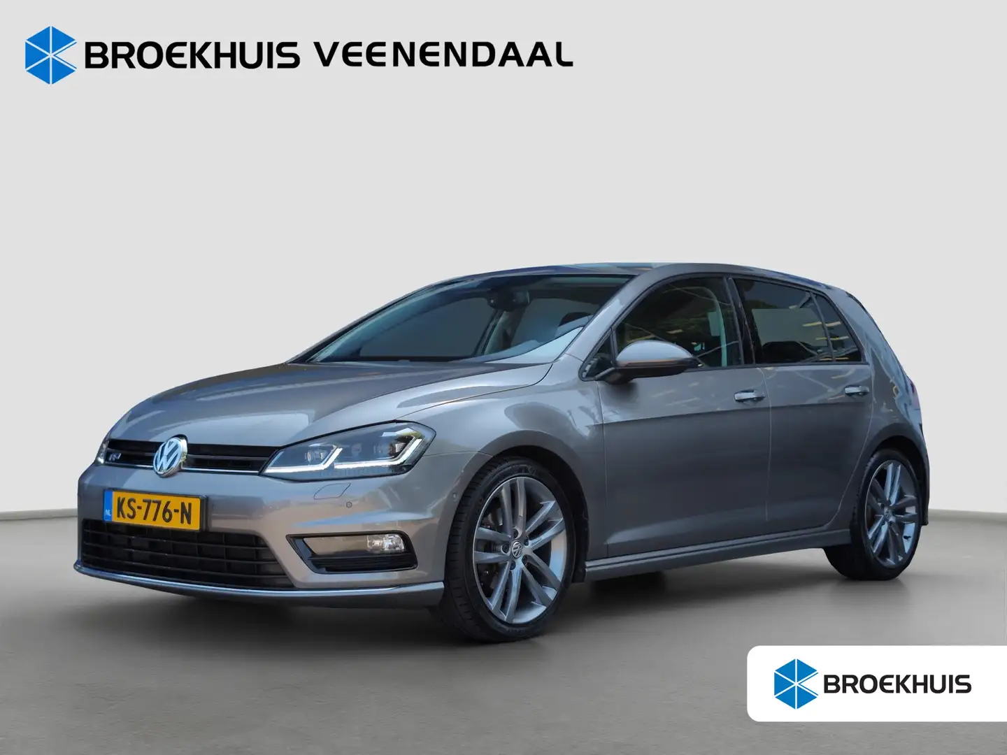 Volkswagen Golf 1.4 TSI R-Line LED | Navigatie | Camera | 18 LMV Grijs - 1