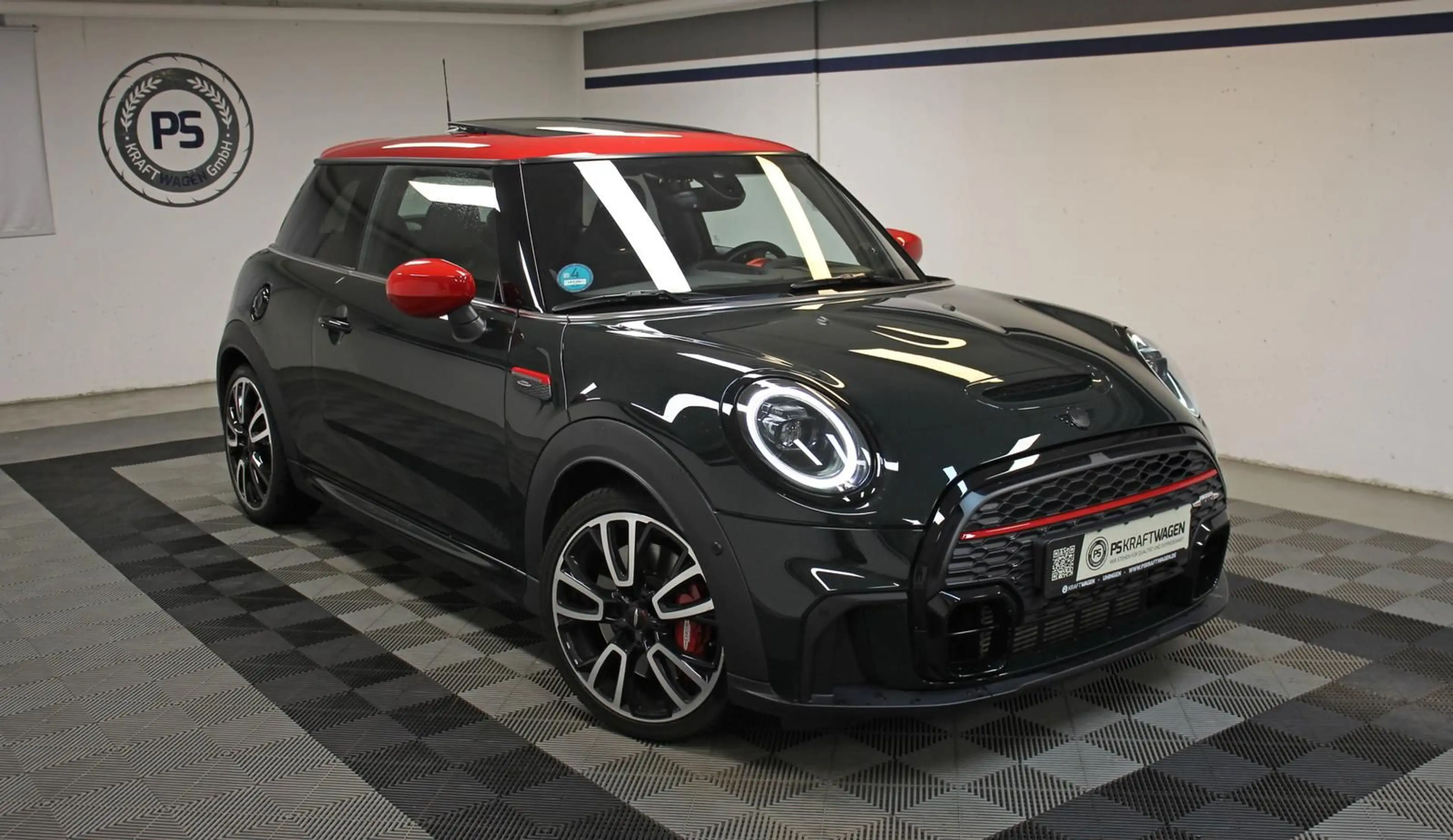 MINI John Cooper Works 2.0 Aut. PANO ACC KAMERA H&K — photo 2