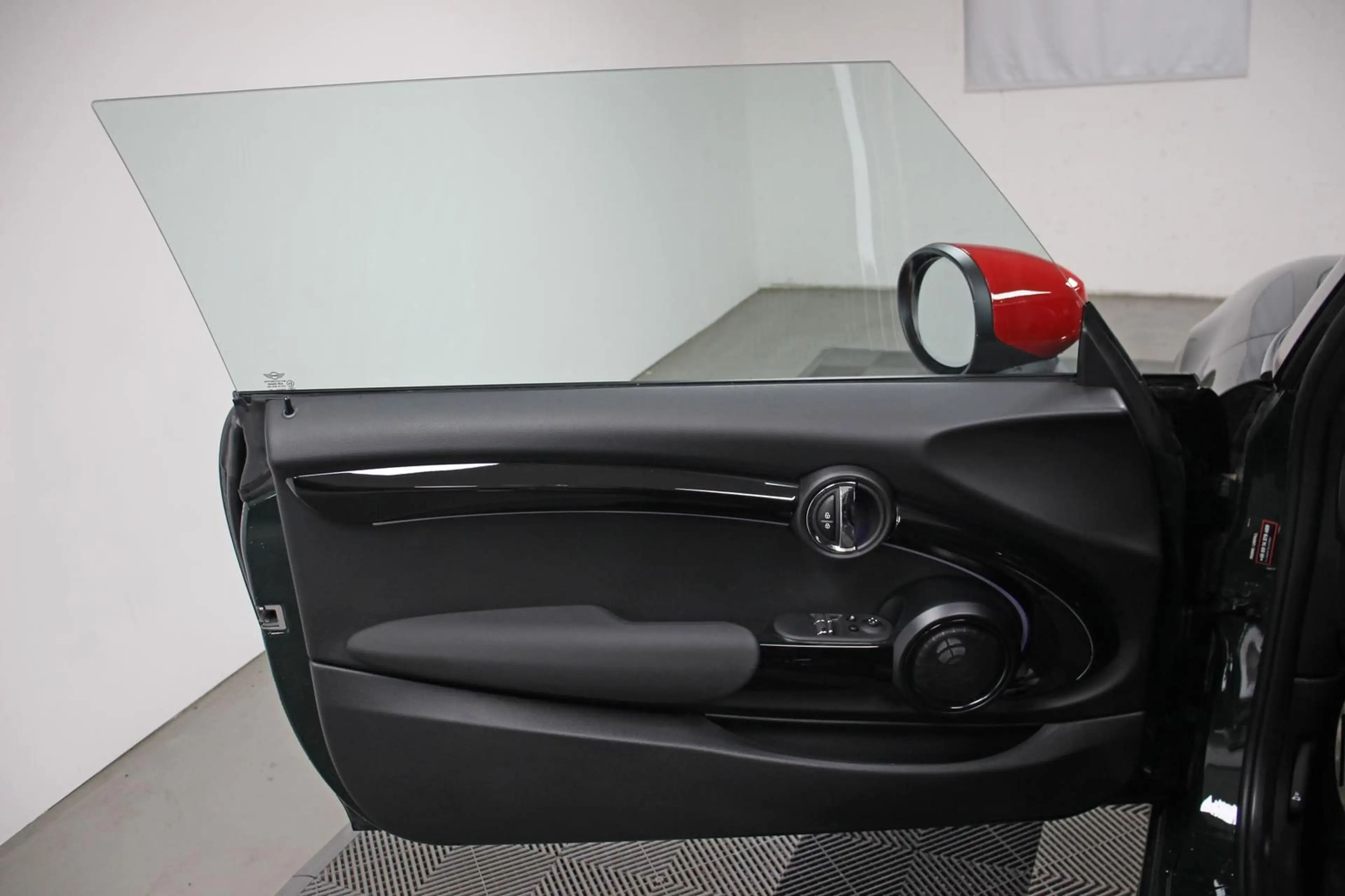 MINI John Cooper Works 2.0 Aut. PANO ACC KAMERA H&K — photo 7