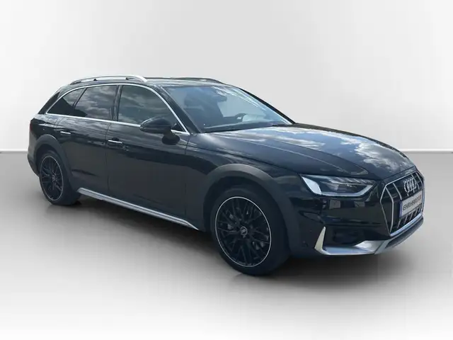 Audi A4 view 3