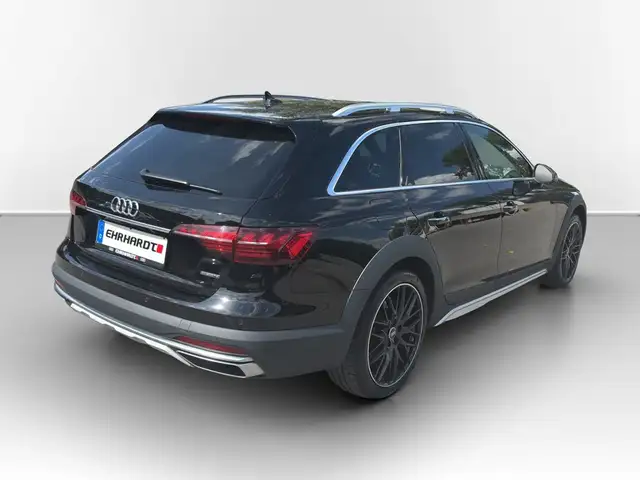 Audi A4 view 5