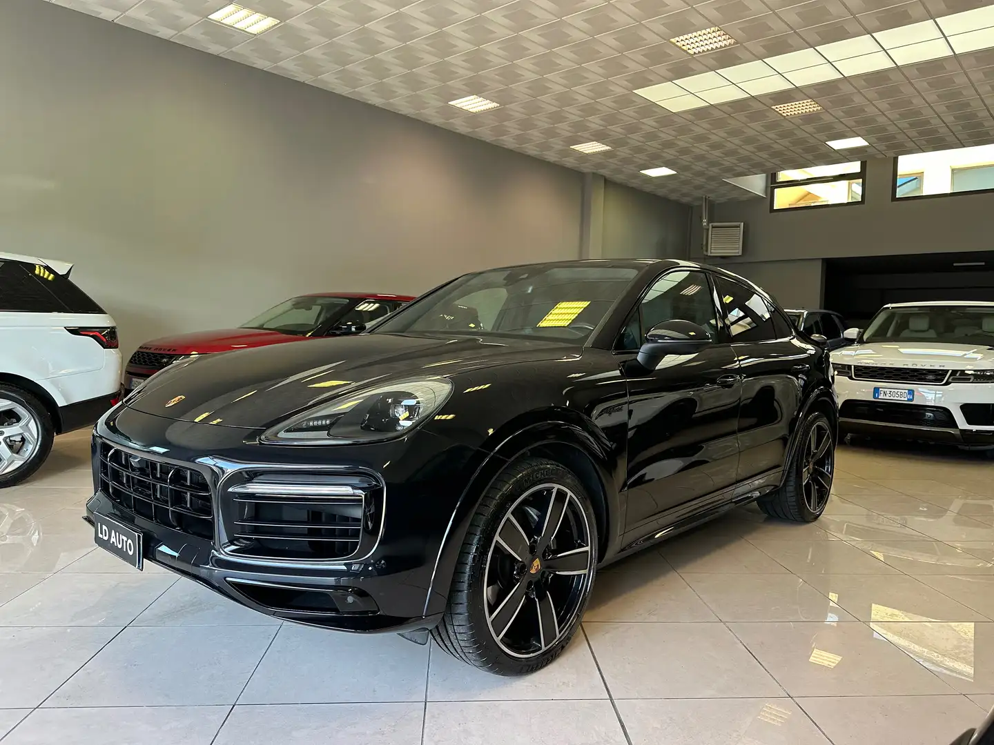 Porsche Cayenne Cayenne Coupe Coupe 3.0 e-hybrid tiptronic - 1