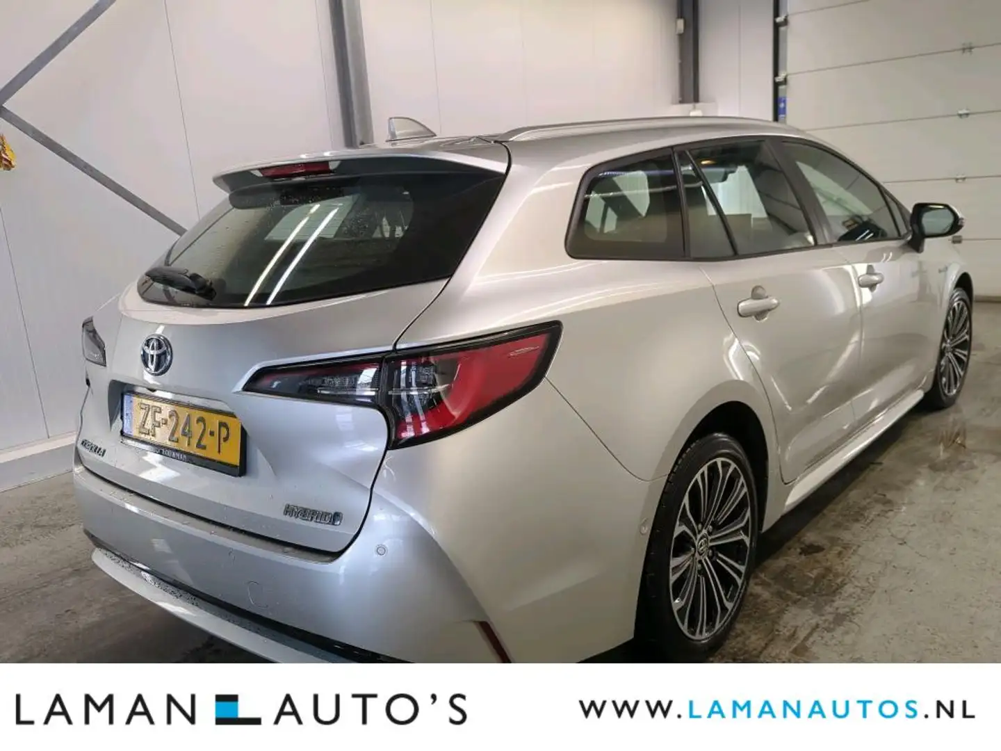 Toyota Corolla Touring Sports 1.8 Hybrid 122pk Business Intro | C Grijs - 2