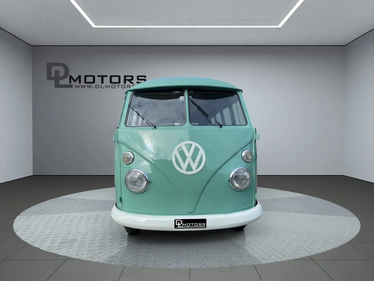 Volkswagen T1 1.2 6 Volt * Germania * Restaurato * 9 Posti *, foto 2