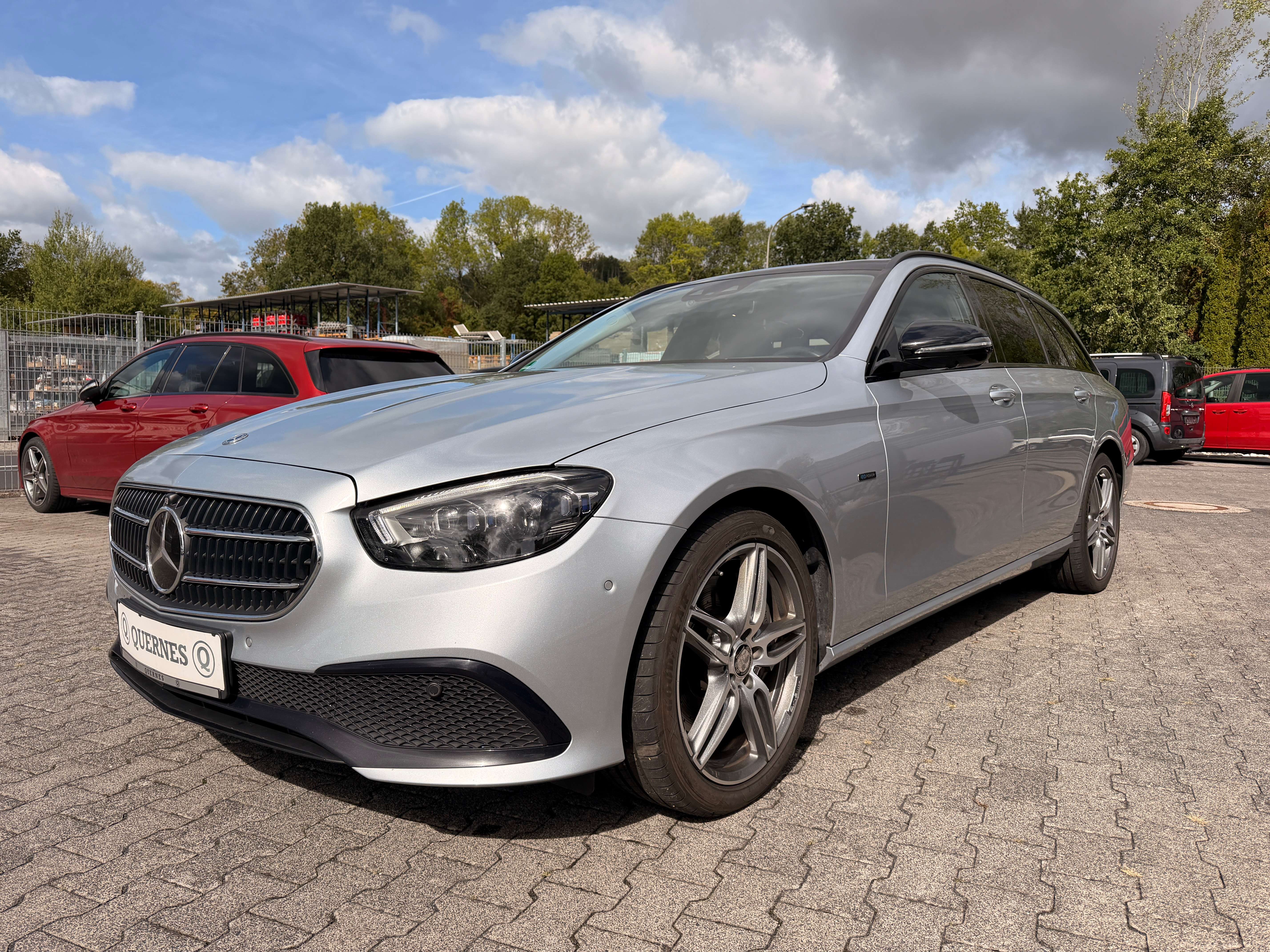 Mercedes-Benz E 300