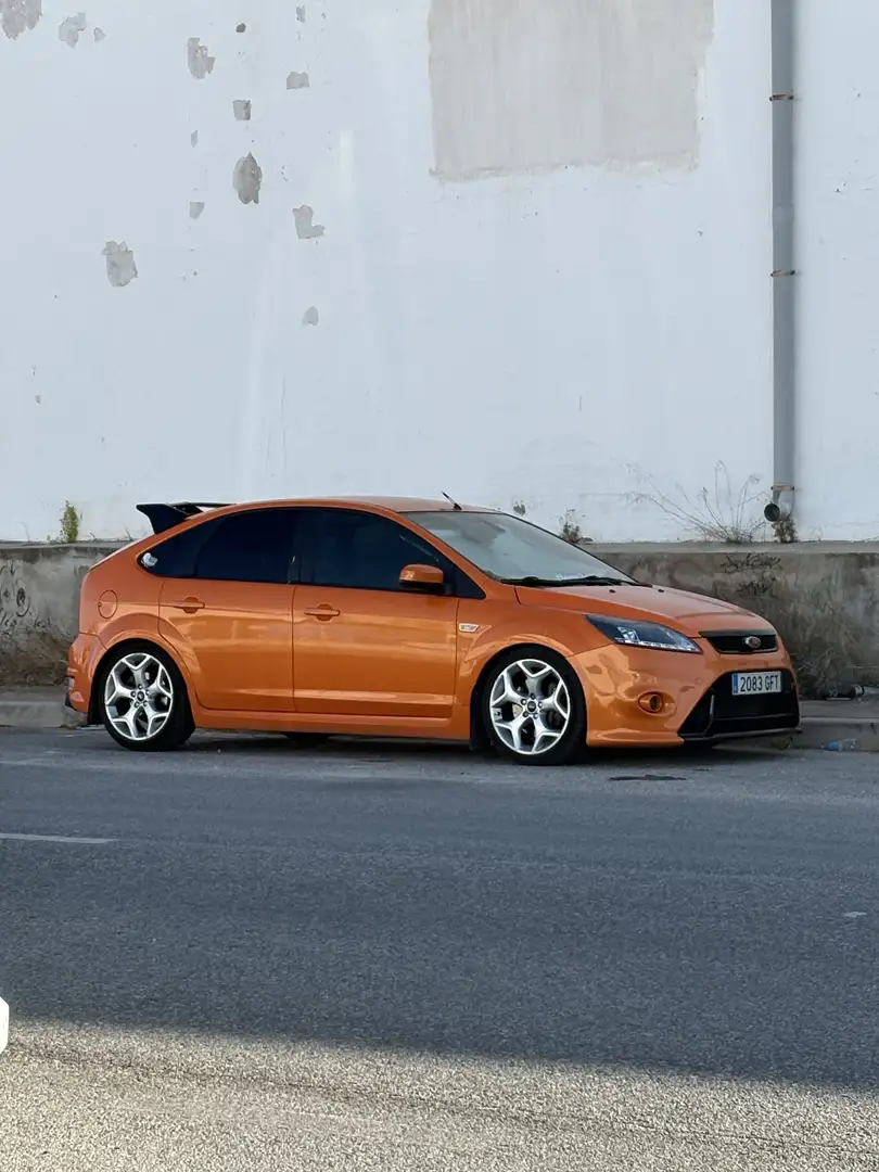 Ford Focus 2.5 ST - 1