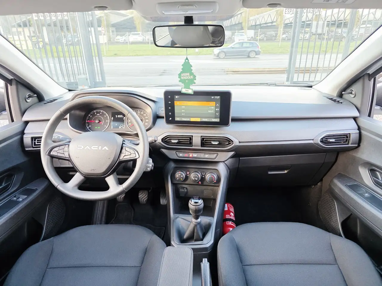 Dacia Sandero Sandero 1.0i SCe Essential-Carnet-Garantie 13