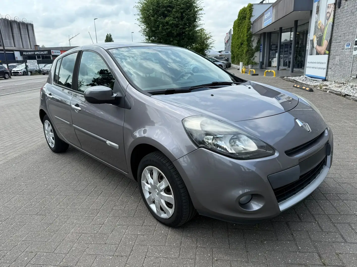 Renault Clio 1.2i Exception Grigio - 2