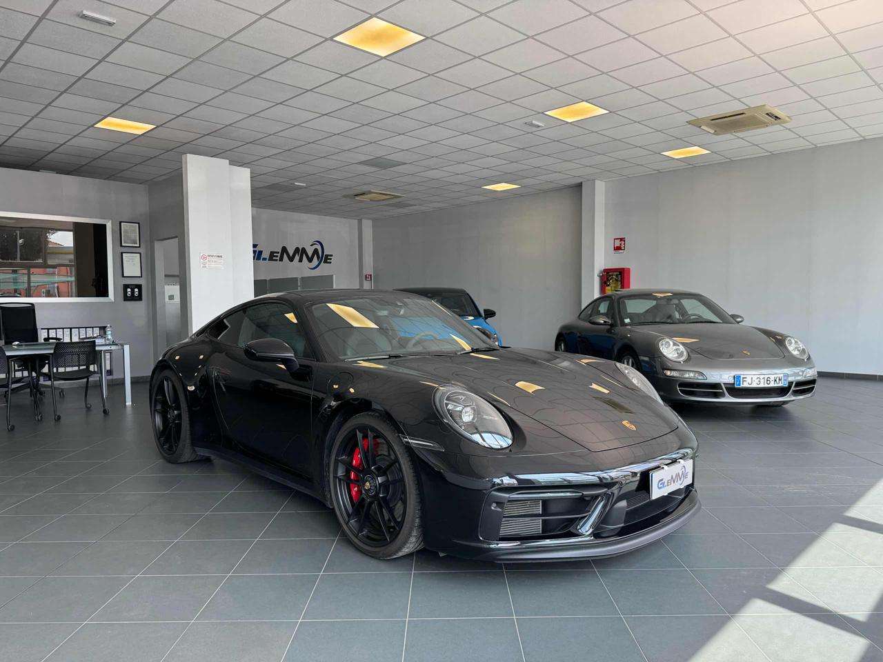 Porsche 992 911 992 Carrera GTS