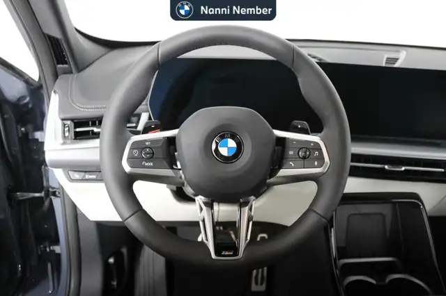 BMW X1 view 9