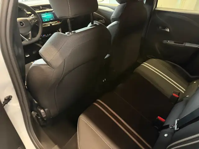 Opel Corsa view 18