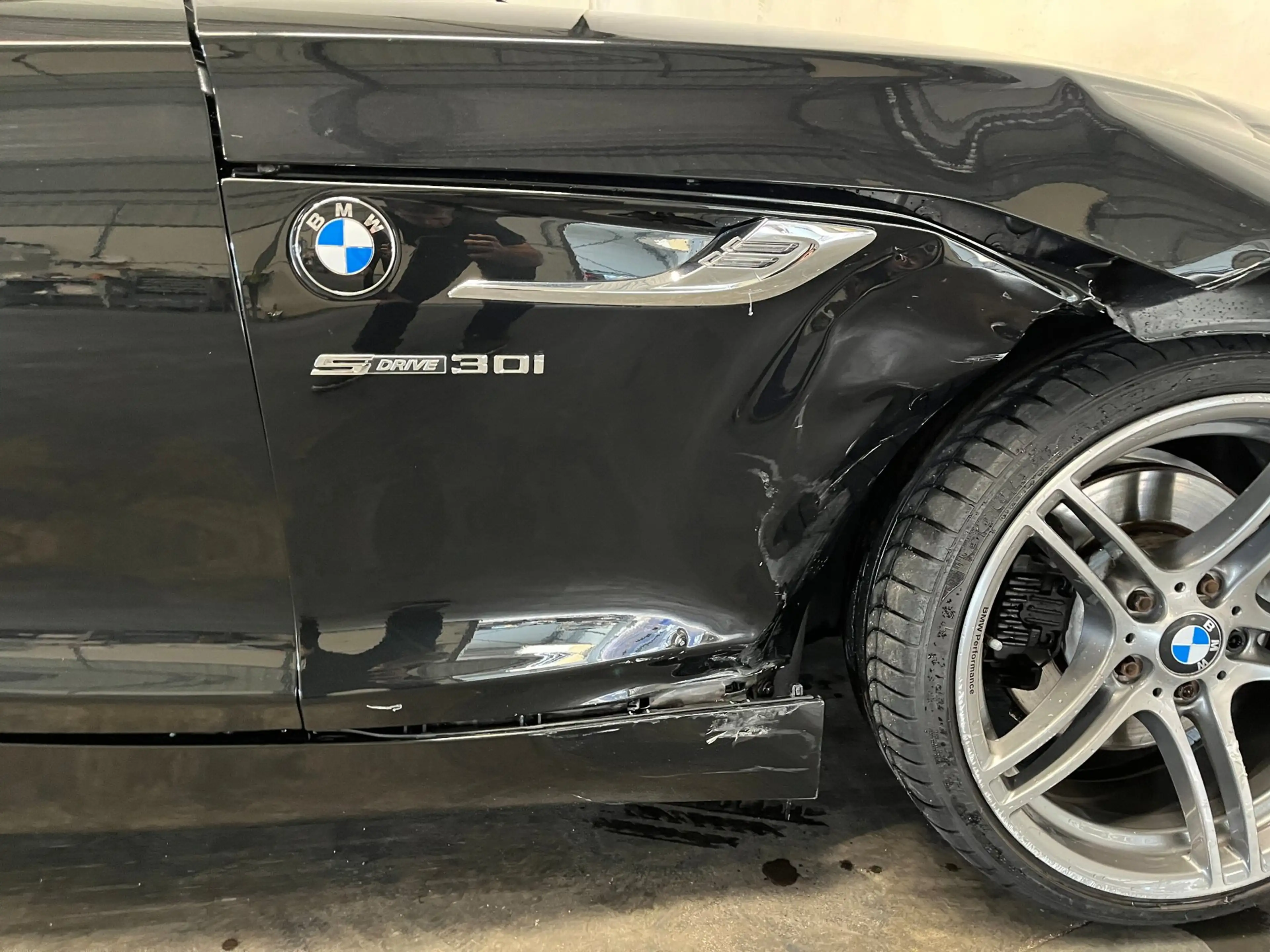 BMW Z4 Roadster SDrive30i Introduction SCHADEAUTO!!! — photo 11