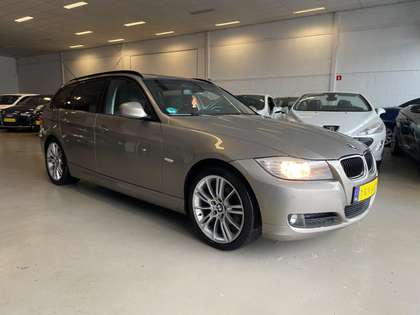 BMW 320 3-serie Touring 320d Business Line automaat