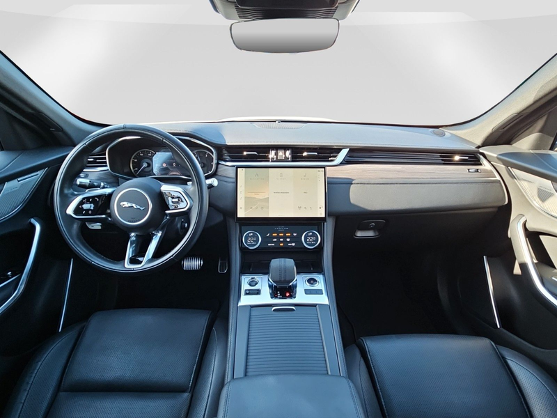 Jaguar F-Pace D300 Mild-Hybrid — photo 2