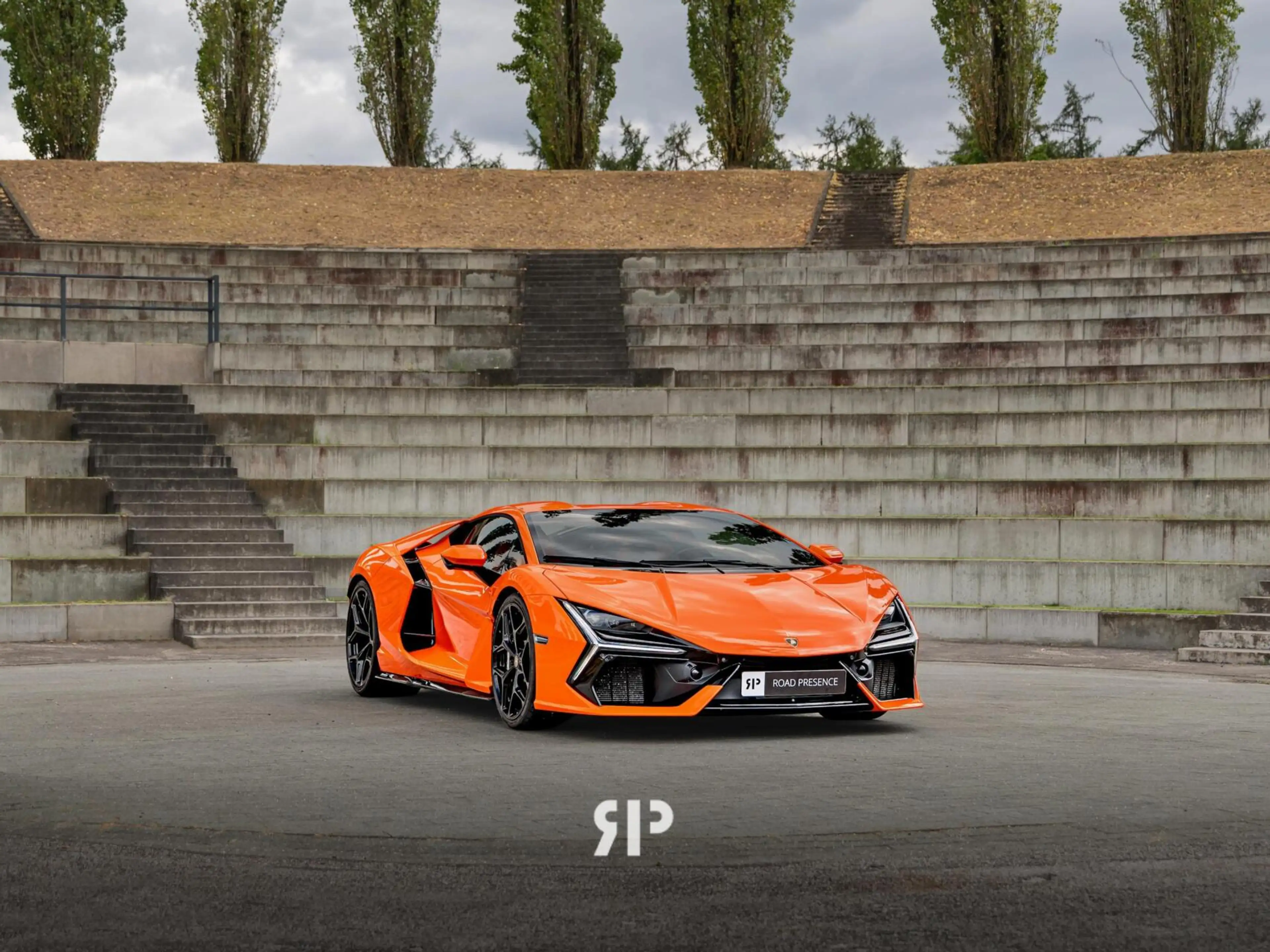 Lamborghini Revuelto Revuelto 6.5 V12 — photo 10