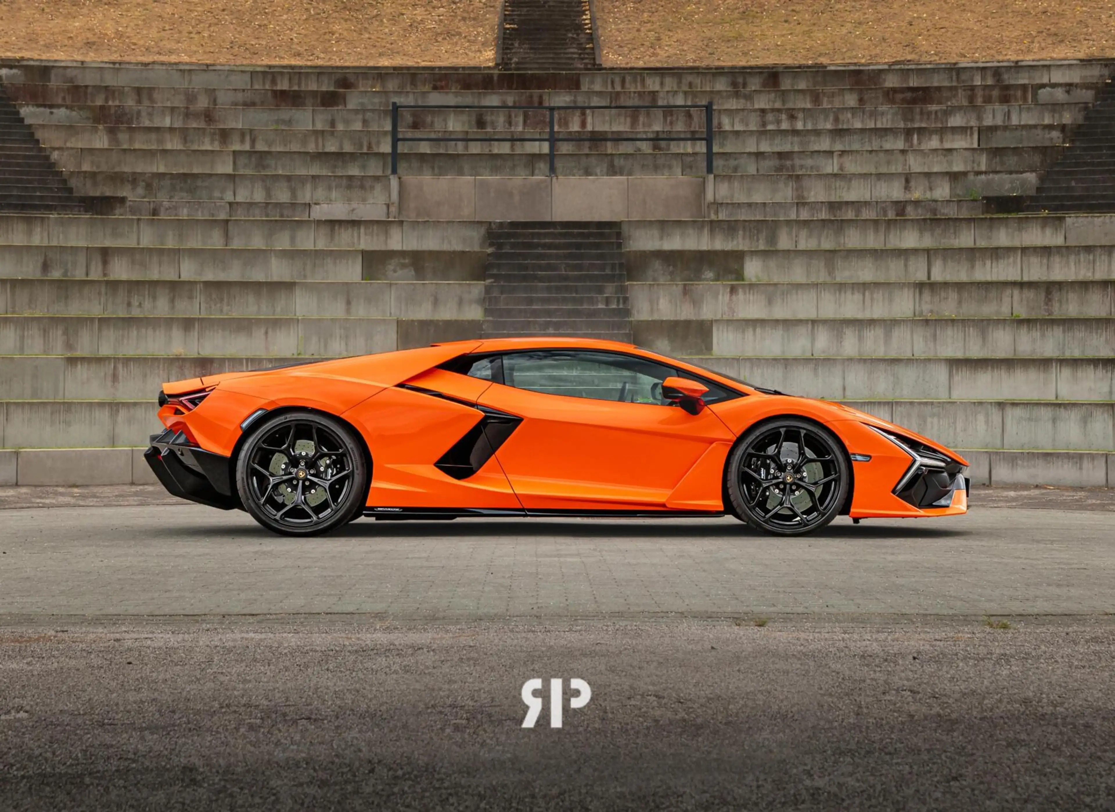 Lamborghini Revuelto Revuelto 6.5 V12