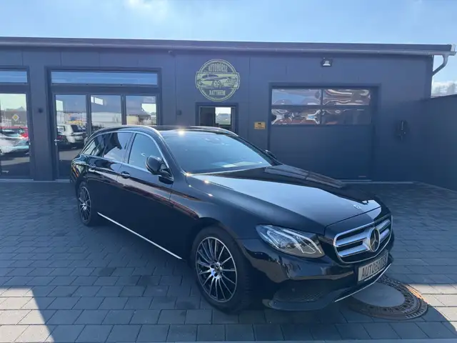 Mercedes-Benz E 220 d*Widescreen*Standheizung*