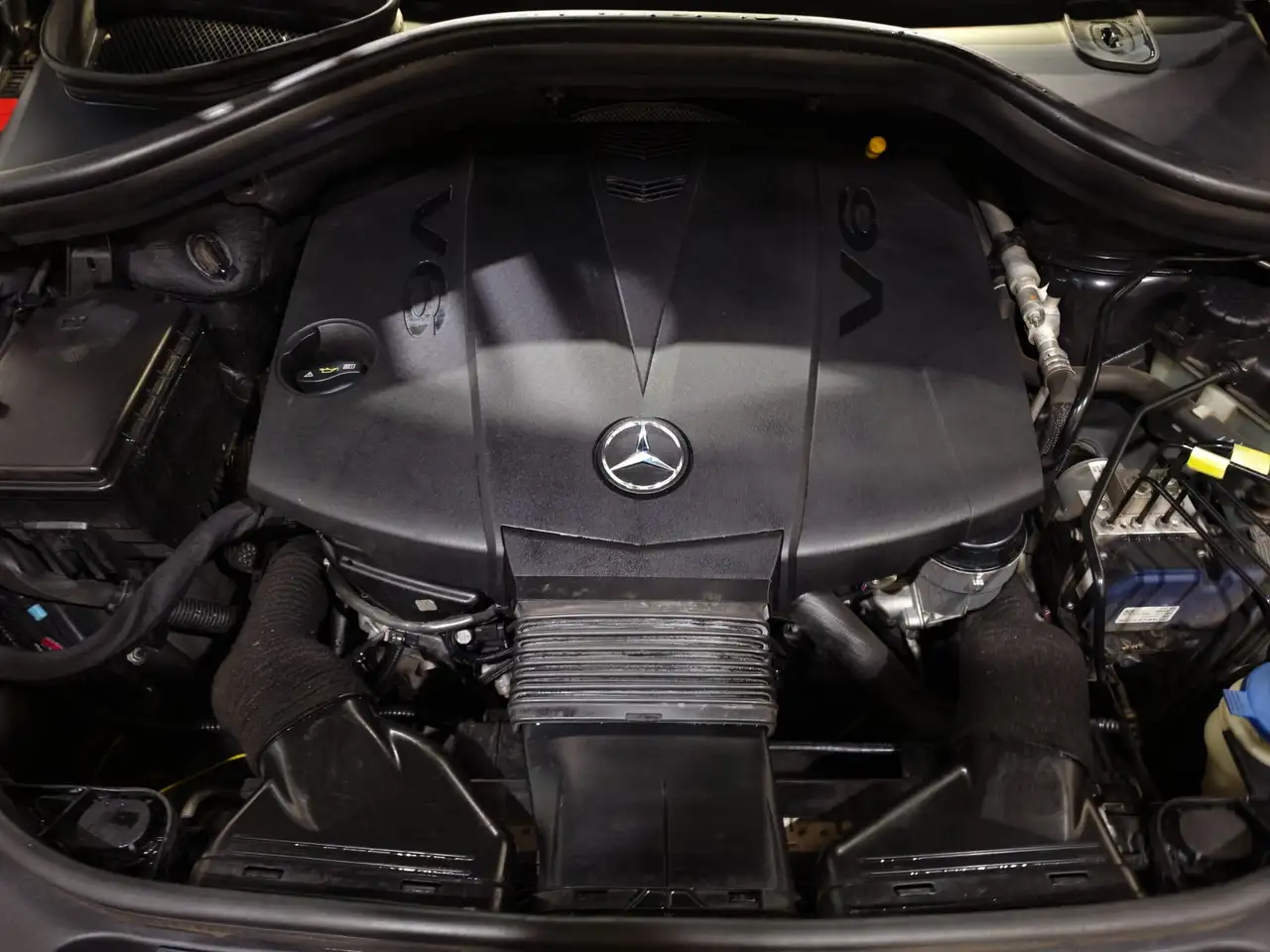 Mercedes-Benz M-Class fotografie Mercedes-Benz M-Class