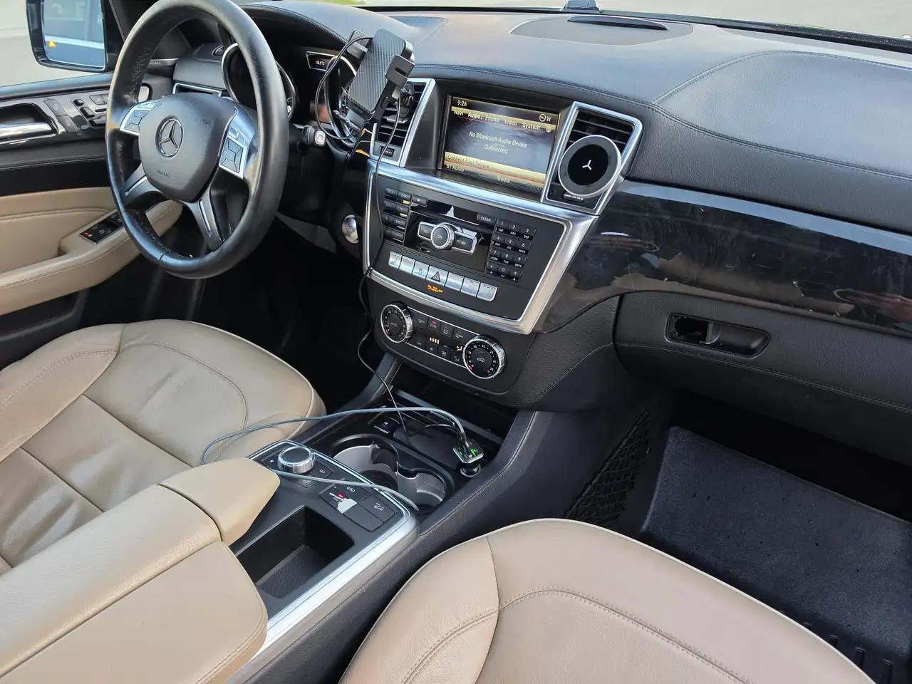 Mercedes-Benz M-Class fotografie Mercedes-Benz M-Class