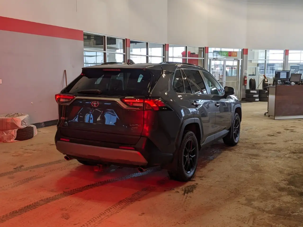 Toyota RAV 4 снимка Toyota RAV 4