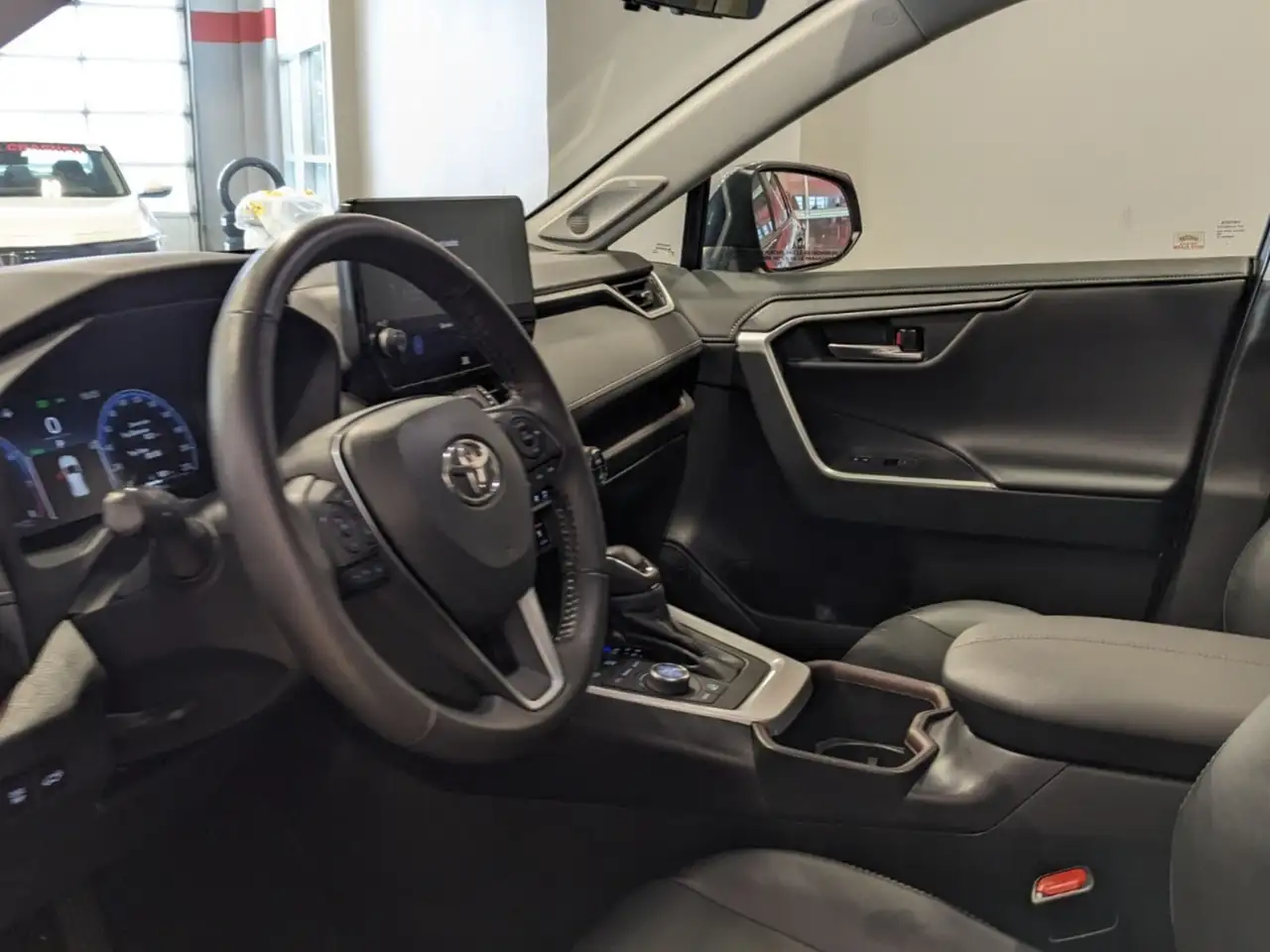 Toyota RAV 4 снимка Toyota RAV 4
