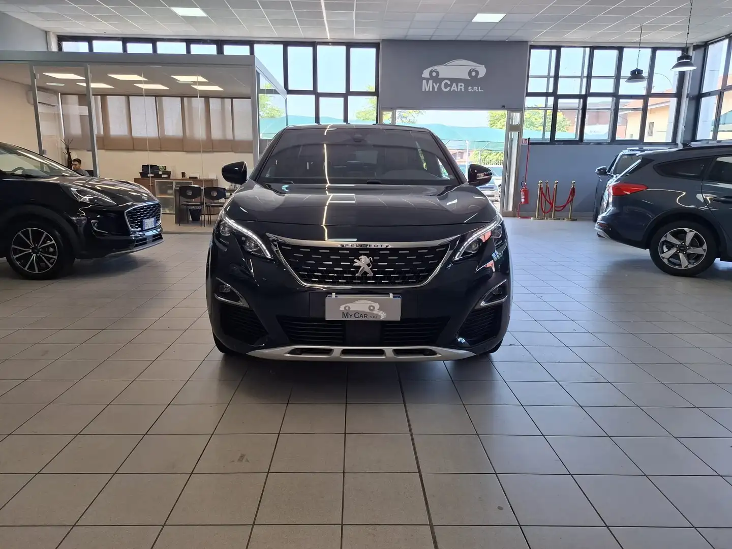 Peugeot 3008 GT Line Benzina Manuale - 2