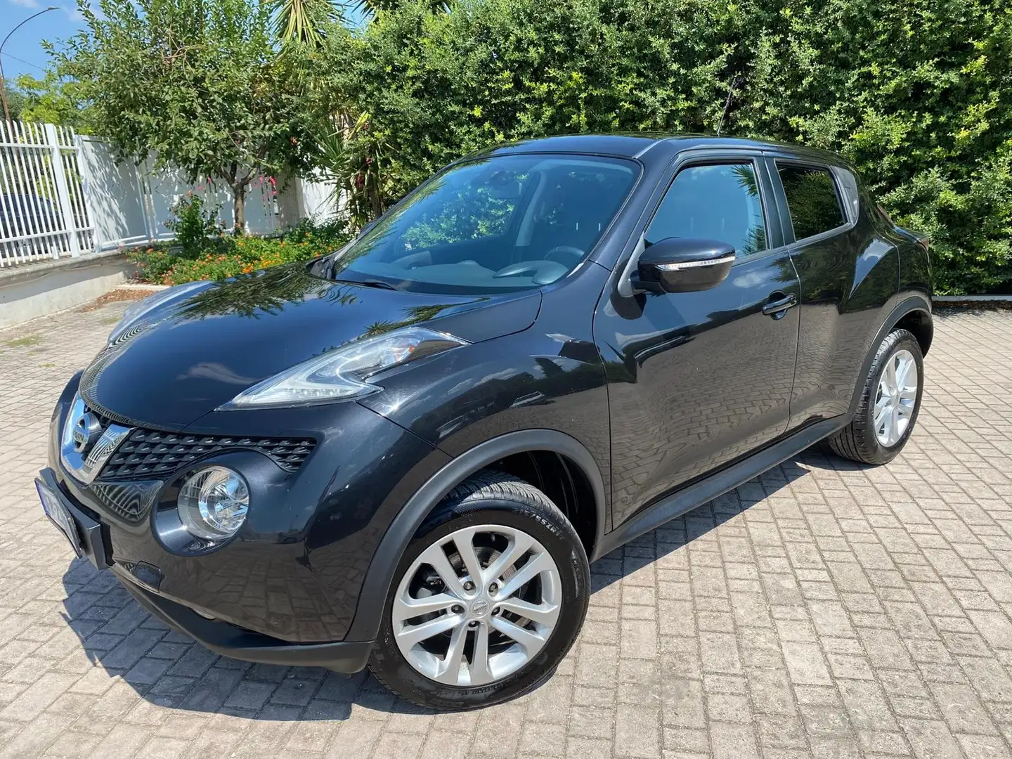 Nissan Juke Juke 1.5 dci Tekna 110cv E6 Noir - 1