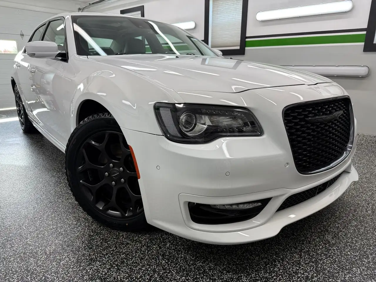 2023 Chrysler 300