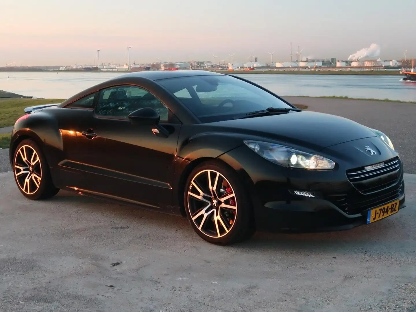 Peugeot RCZ 1.6 THP R Zwart - 1