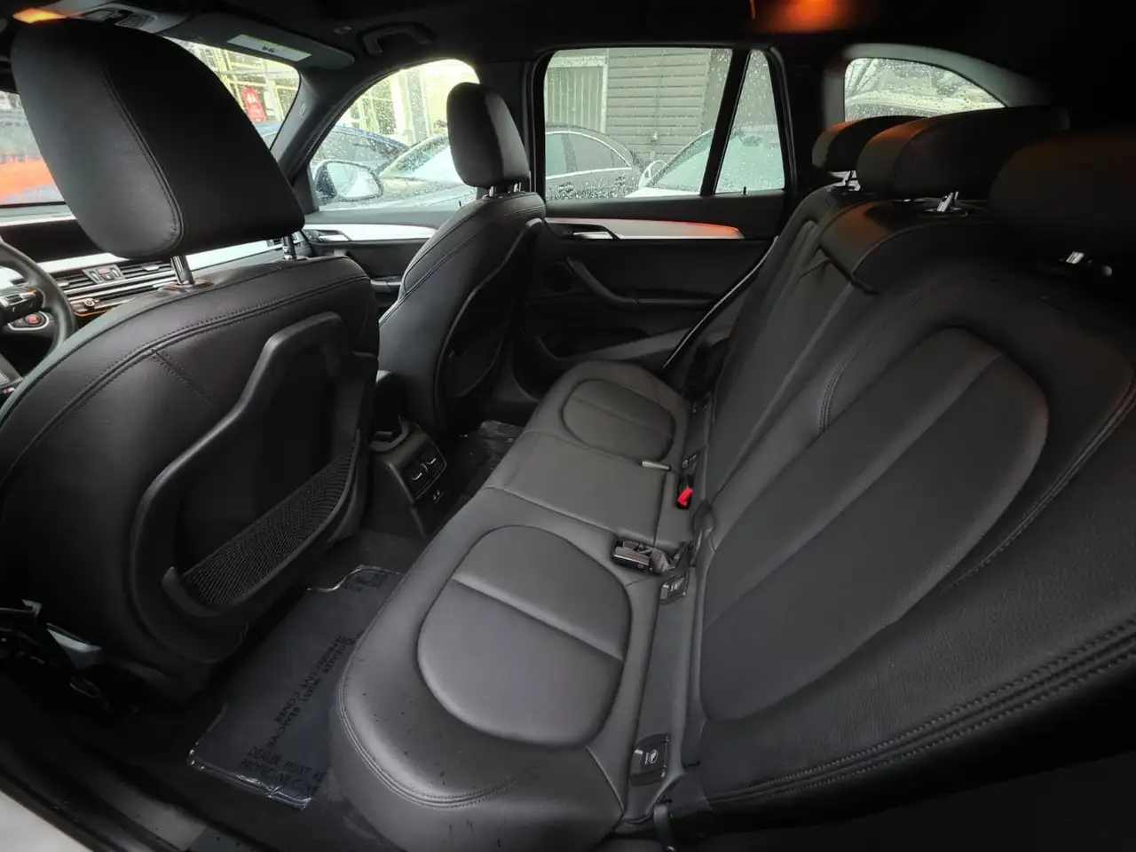 BMW X1 снимка BMW X1