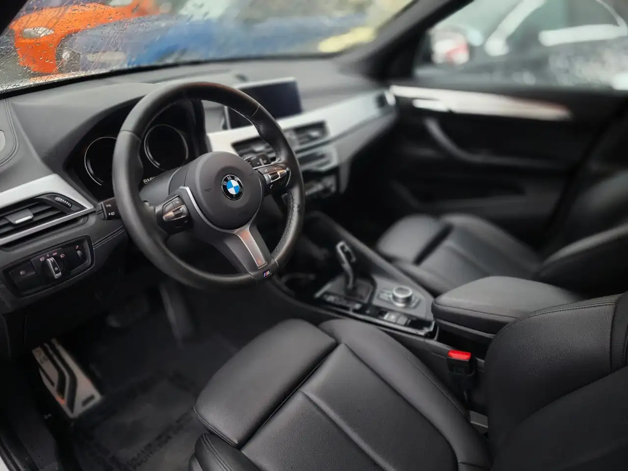 BMW X1 снимка BMW X1