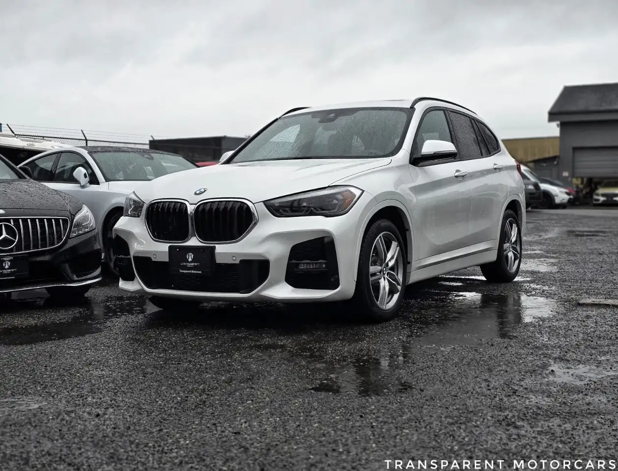 BMW X1 снимка BMW X1