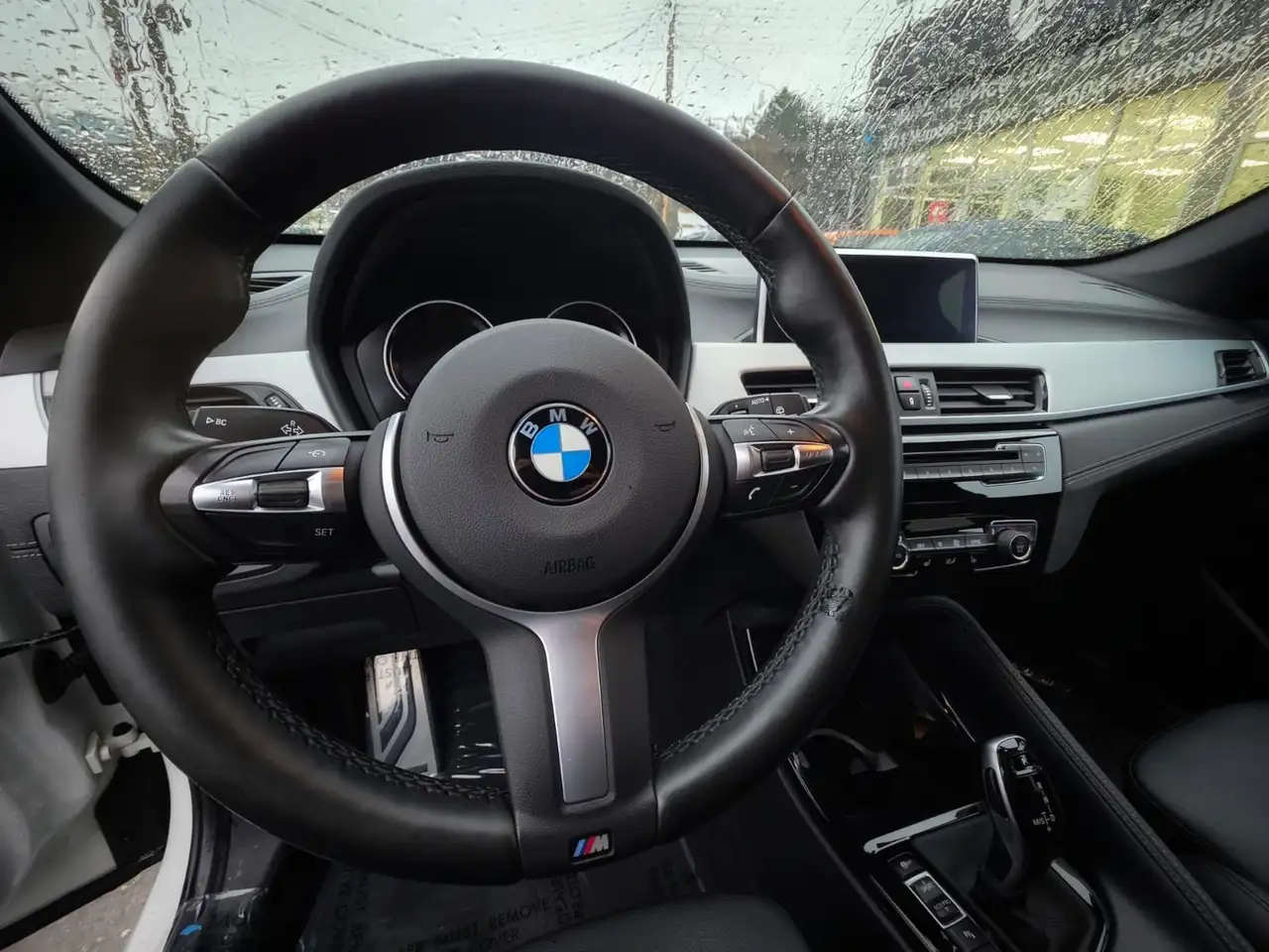 BMW X1 снимка BMW X1