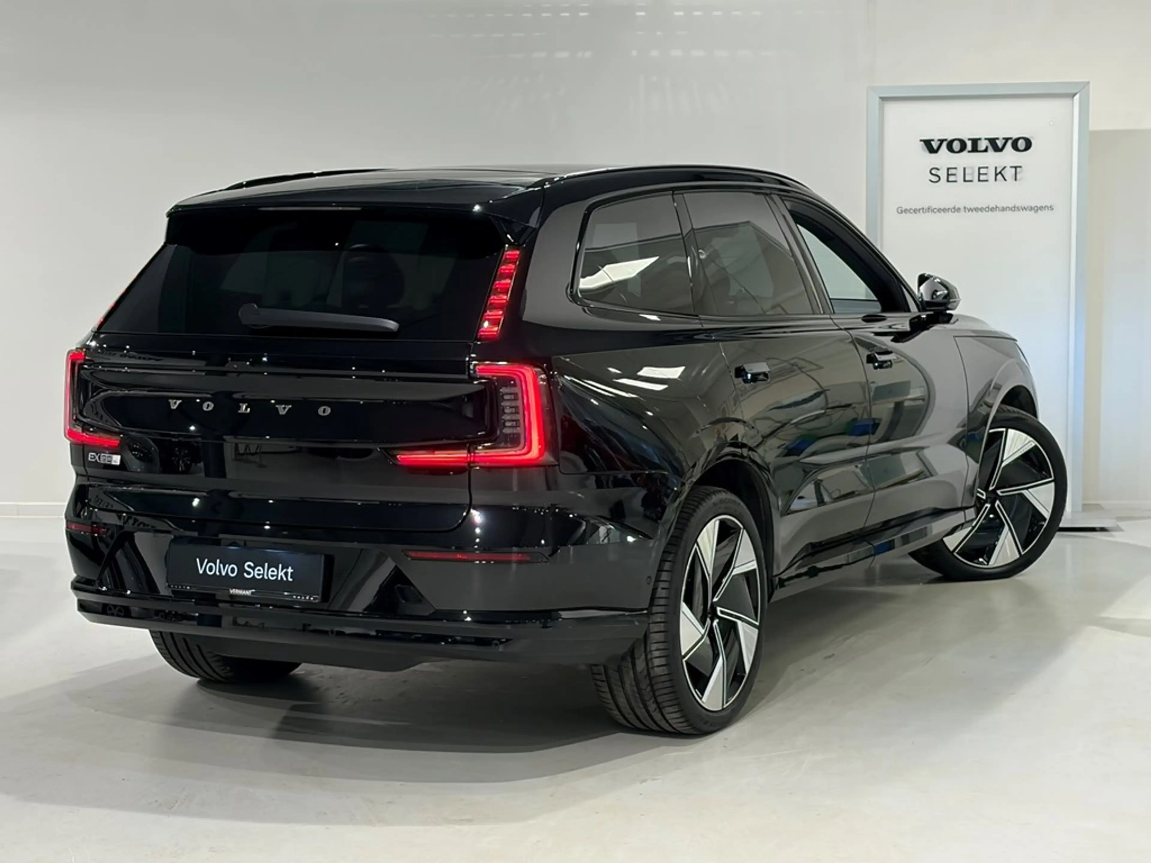Volvo EX90 Ultra Twin Motor Performance + 6 PLAATSEN/LUCHTVER — photo 2