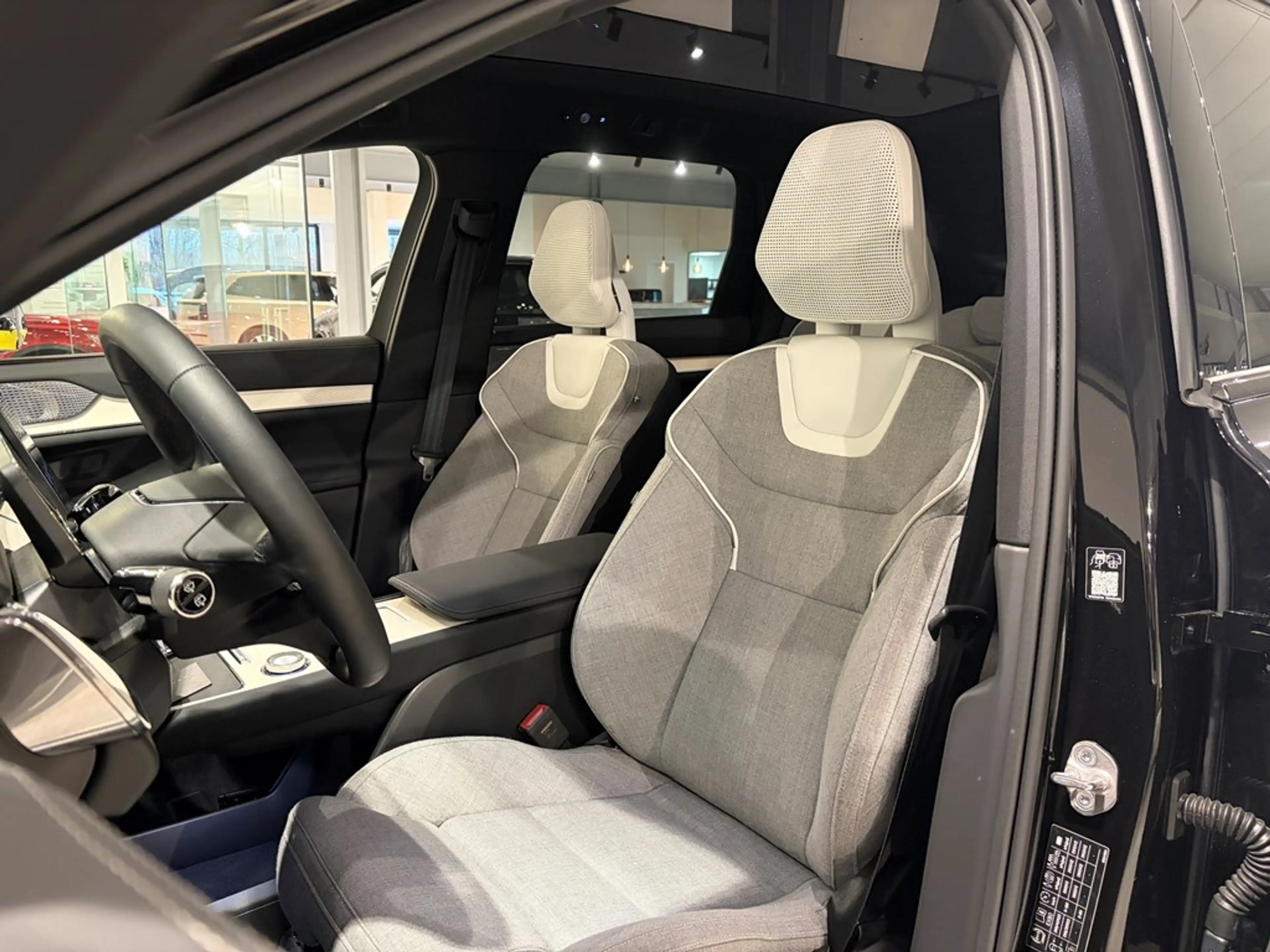 Volvo EX90 Ultra Twin Motor Performance + 6 PLAATSEN/LUCHTVER — photo 5