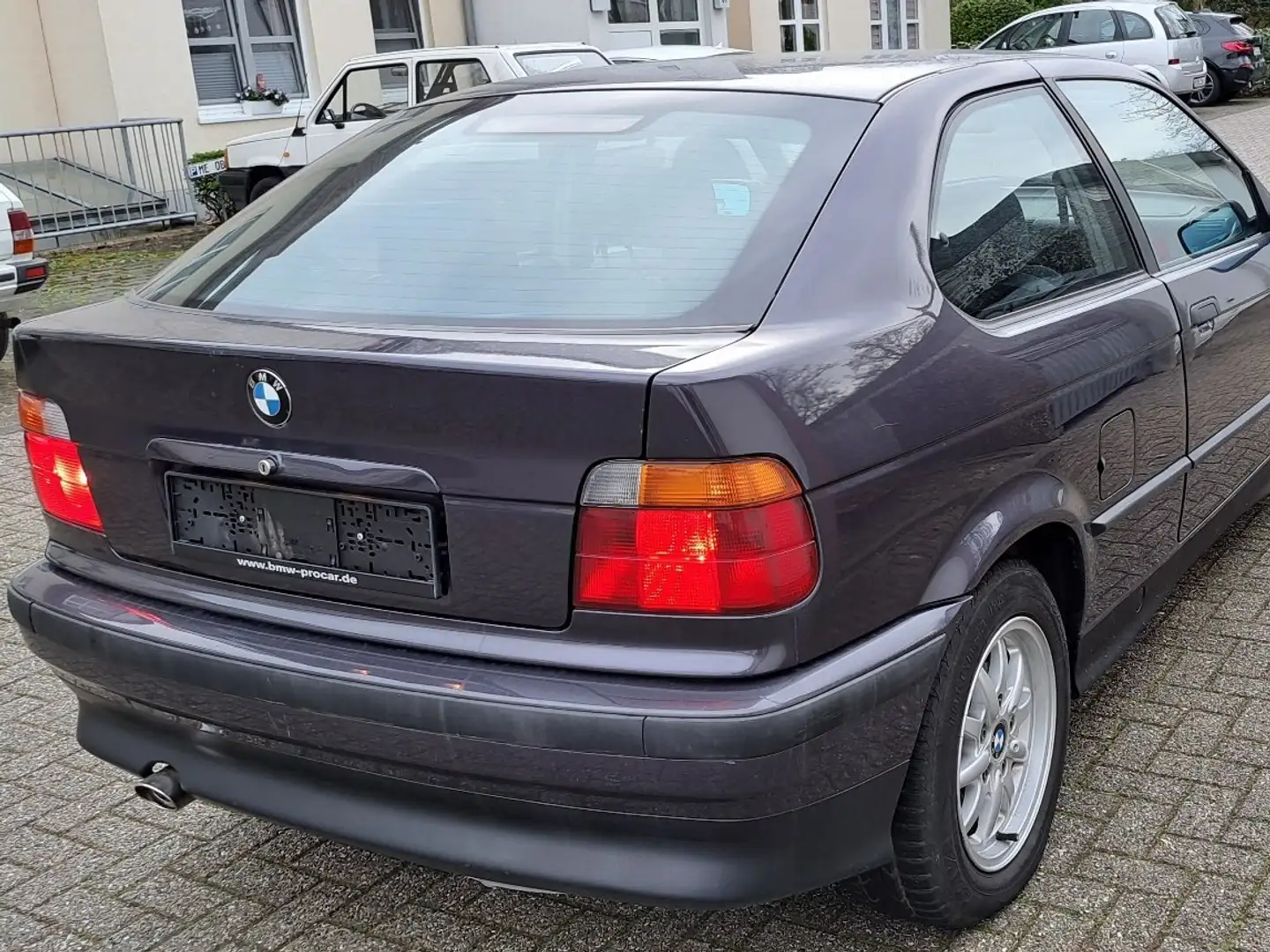 BMW 316 316i compact Paars - 2