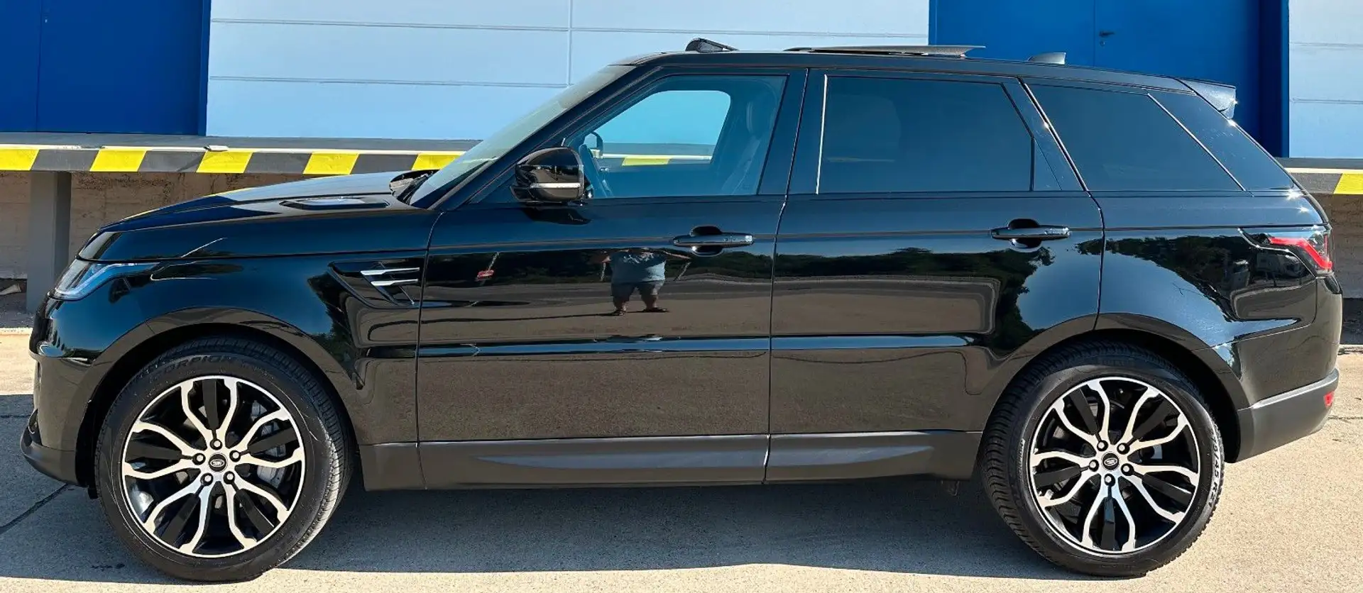 Land Rover Range Rover Sport SE*VIRTUAL*PANO*LED*KAM*LUFTFE Fekete - 2