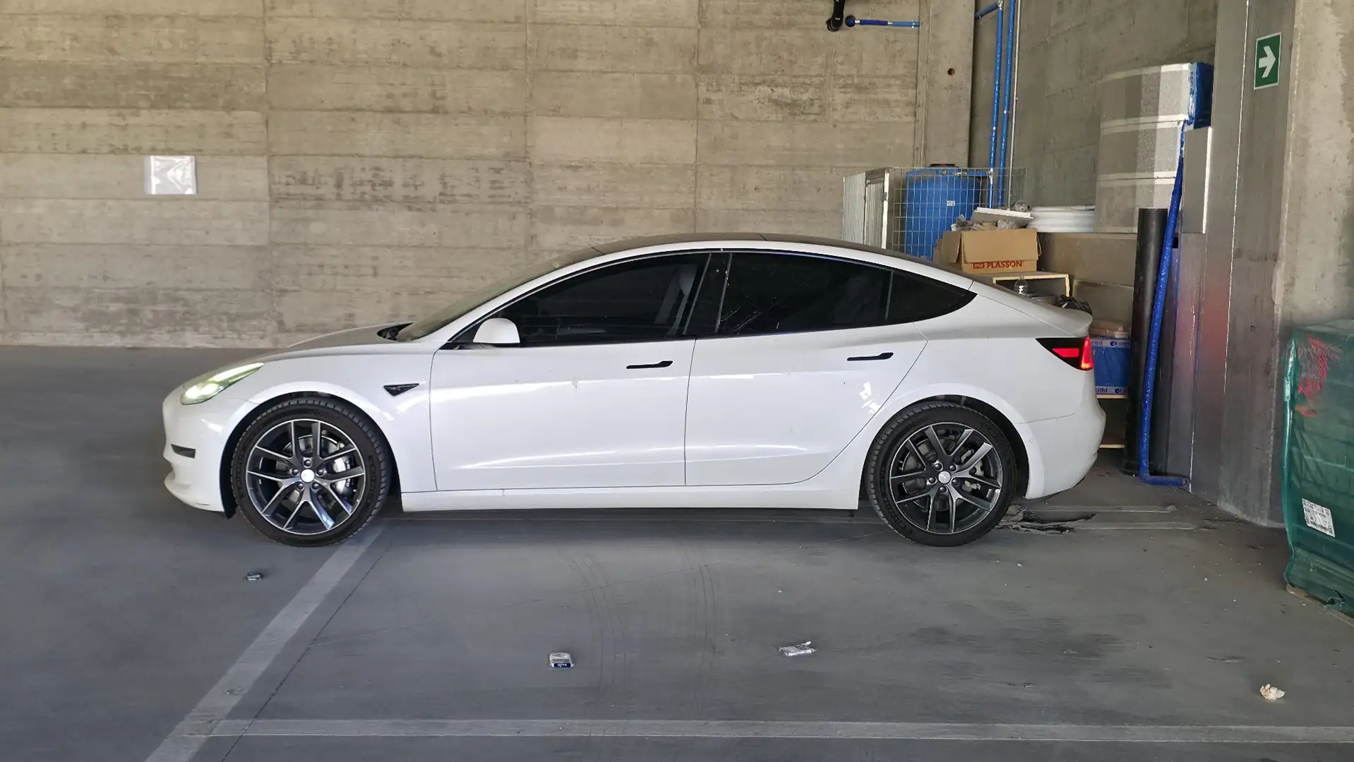 Tesla Model 3 Model 3 Long Range Dual Motor AWD- Sub Leasing Bianco - 2