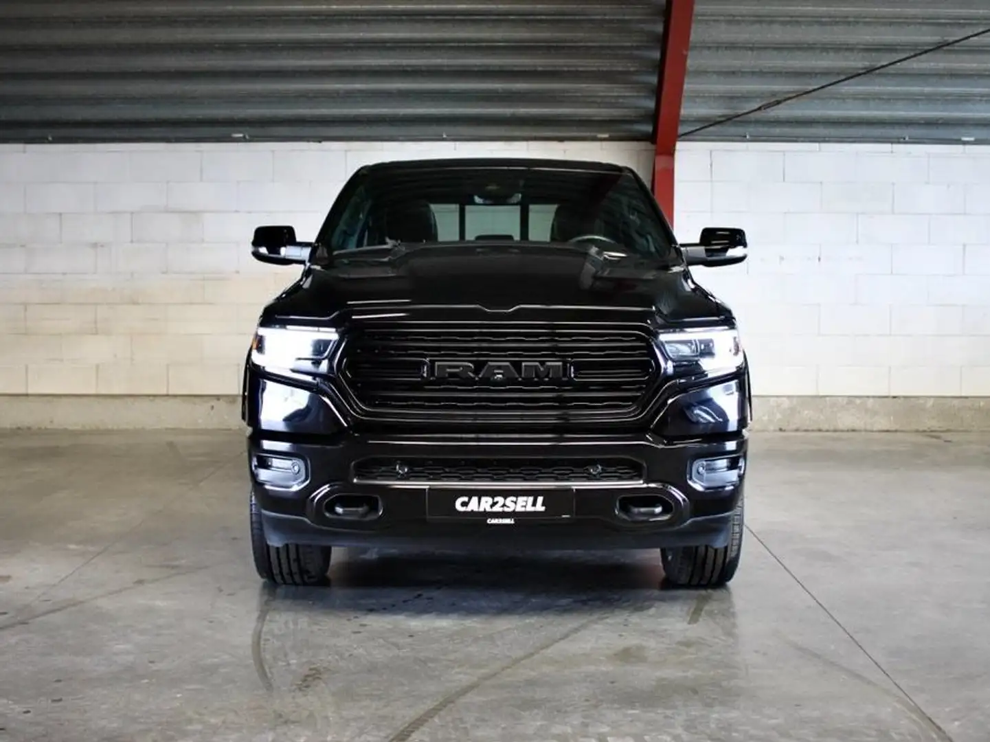 RAM 1500 5.7L Hemi ***Limited Night Edition*** Negro - 2