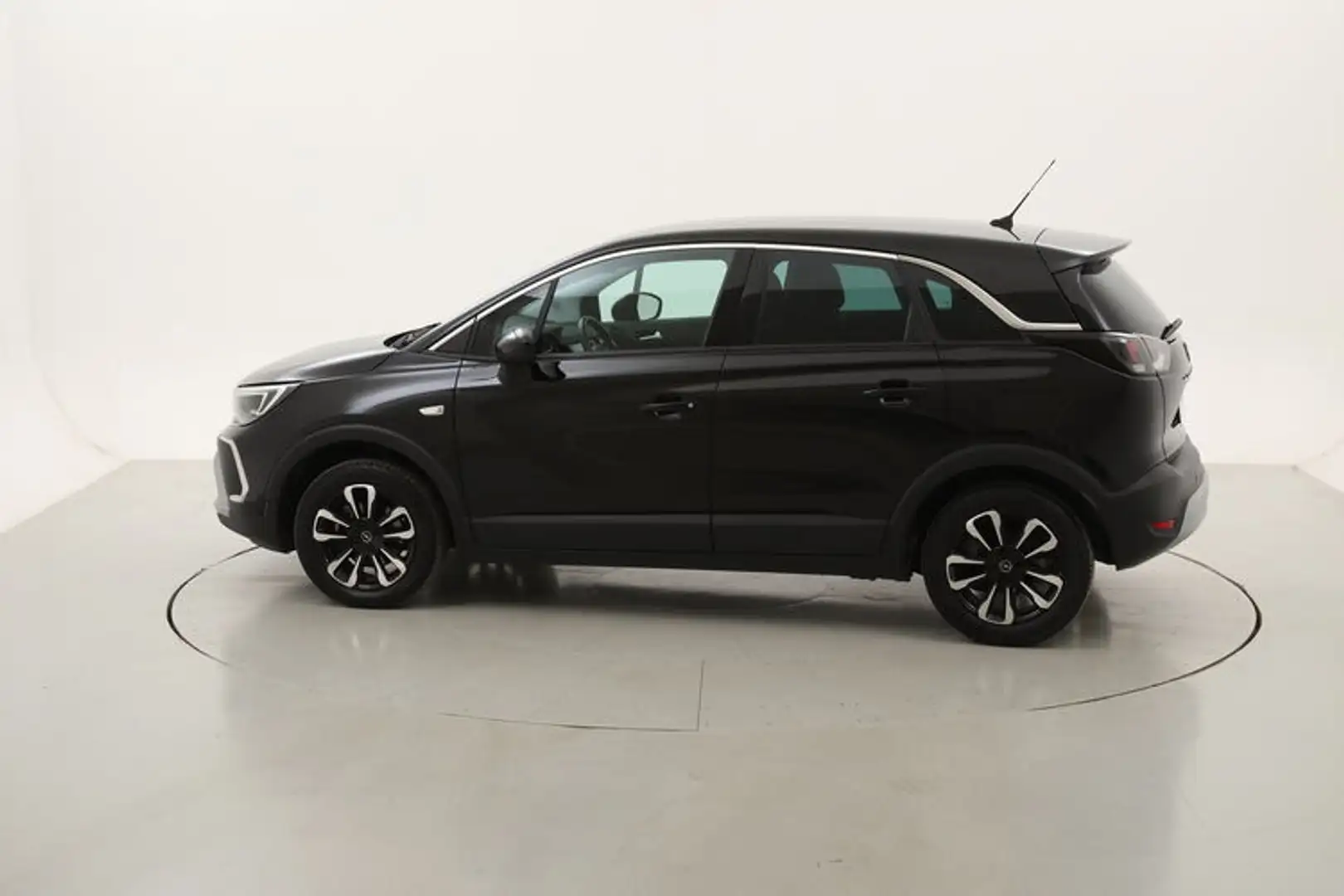 Opel Crossland X Edition 1.2 Benzina 110CV Nero - 2