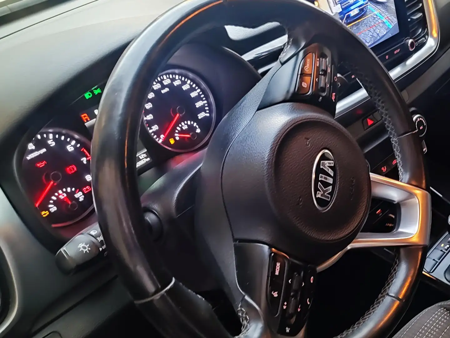 Kia Stonic Stonic 1.0 t-gdi mhev Style 100cv imt Bianco - 1