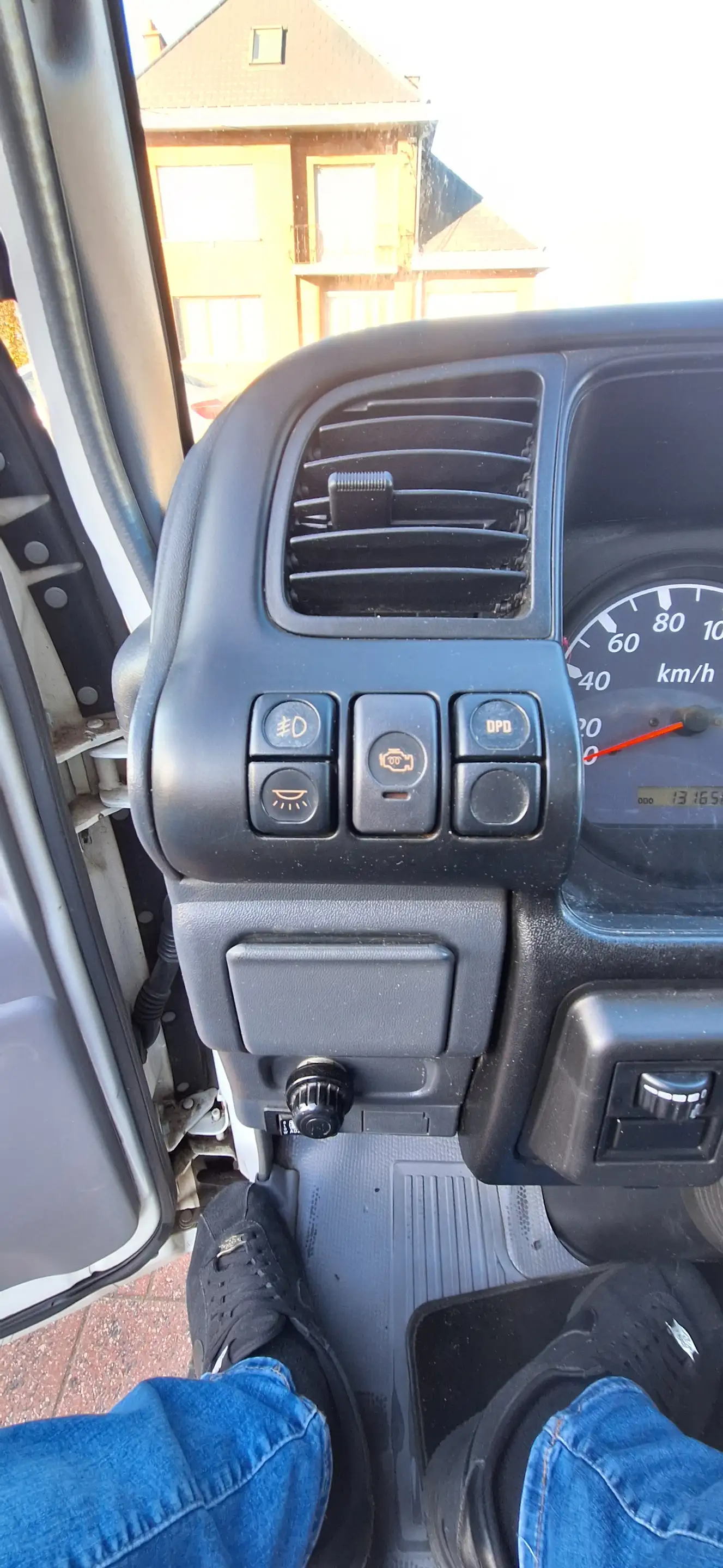 Isuzu NPR NPR-85-3.0cc-SMOOTHER-170.000KM — photo 12