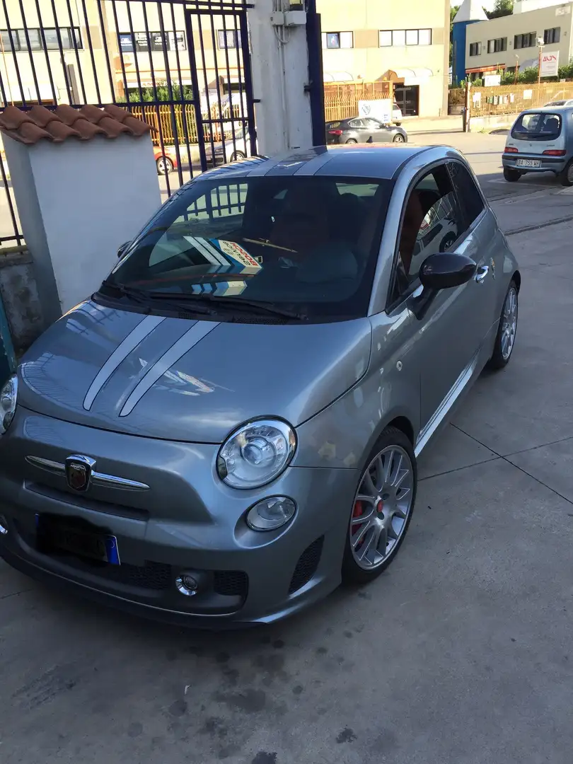 Abarth 695 1.4 16v t. t-jet Tributo Ferrari 180cv MTA - 1