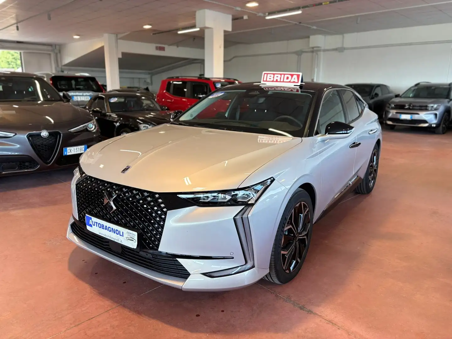 DS Automobiles DS 4 Étoile Alcantara Hybrid 136 Aut. SPOTICAR Grigio - 1